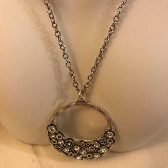 AEO silver-toned Necklace with rhinestones - Picture 2 of 5